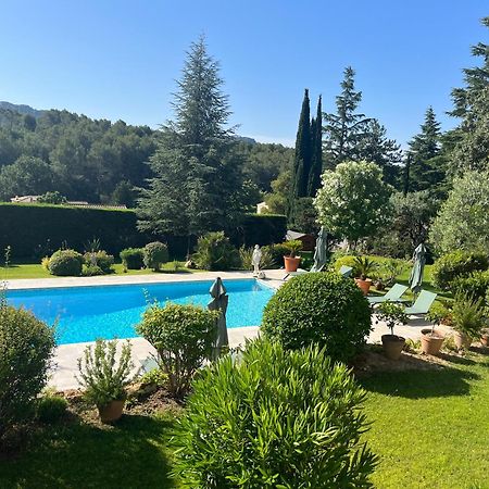 Le Clos Serein Le Beausset Bagian luar foto