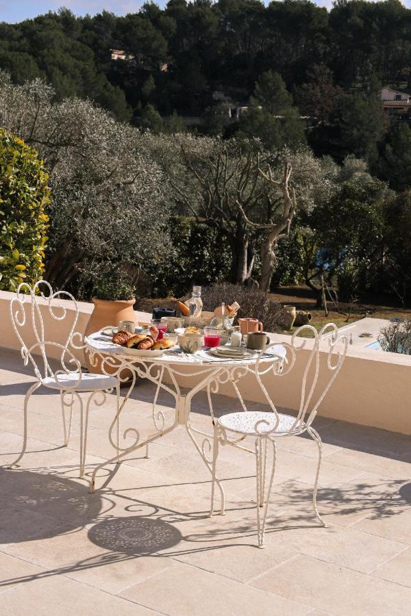 Le Clos Serein Le Beausset Bagian luar foto