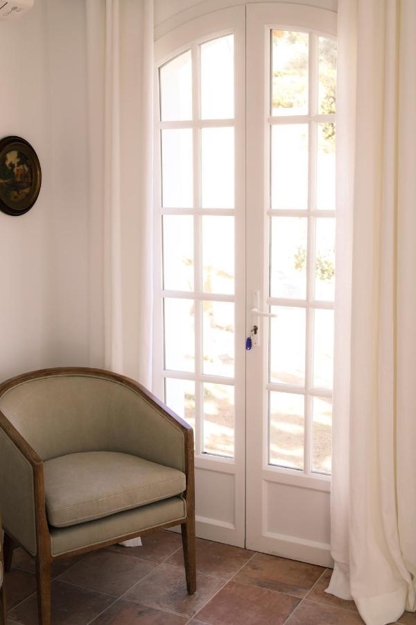 Le Clos Serein Le Beausset Bagian luar foto