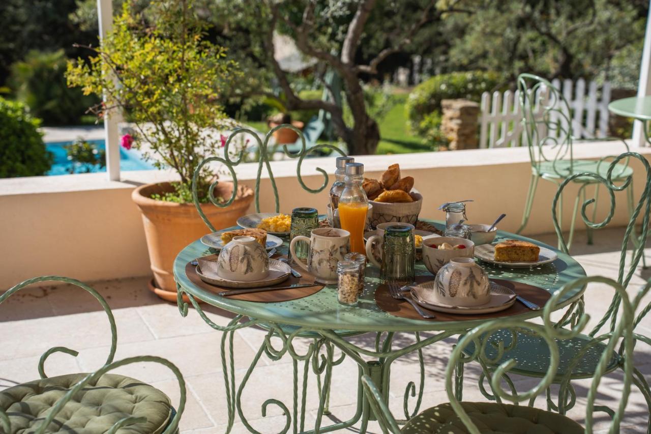 Le Clos Serein Le Beausset Bagian luar foto