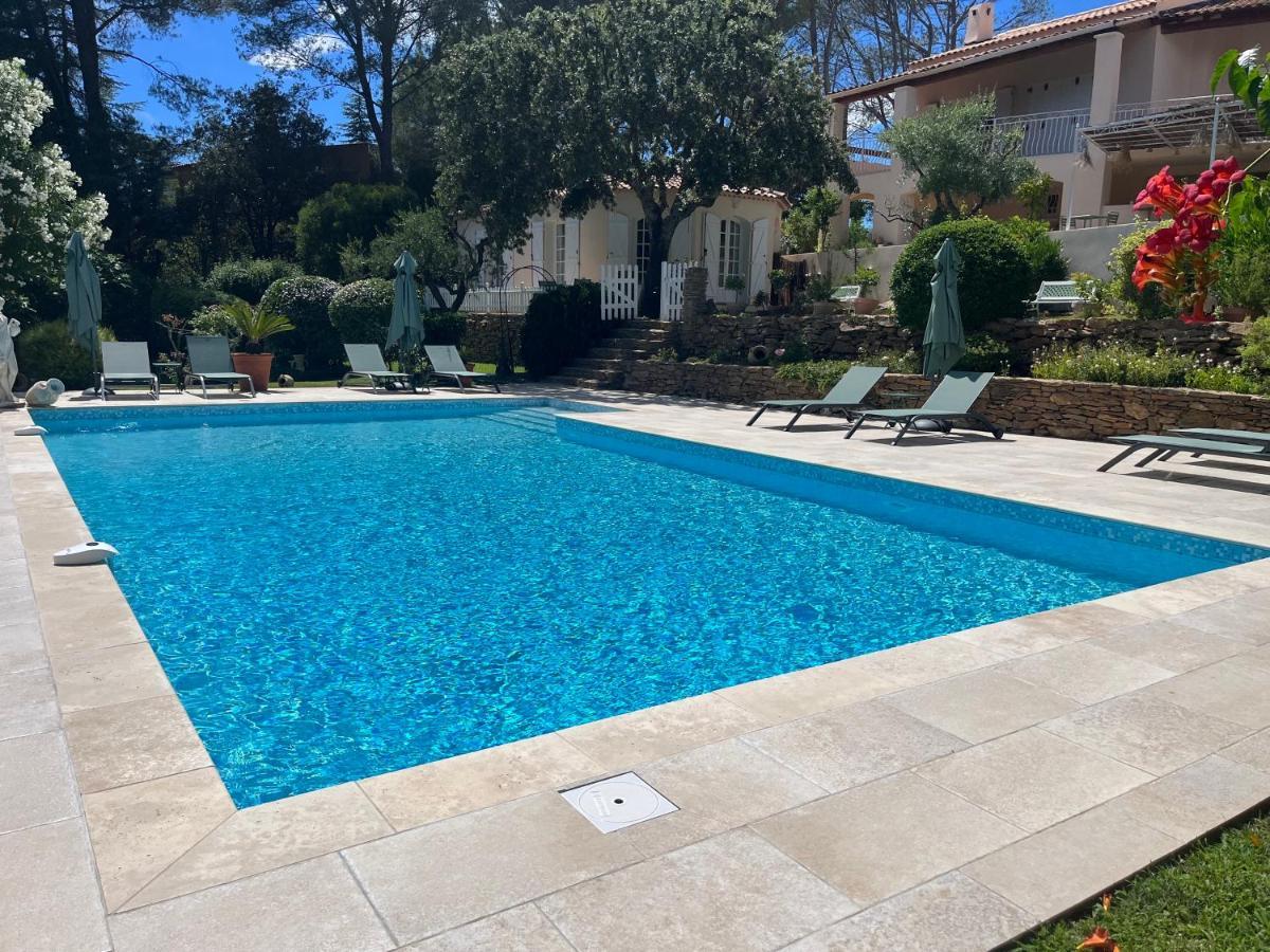 Le Clos Serein Le Beausset Bagian luar foto